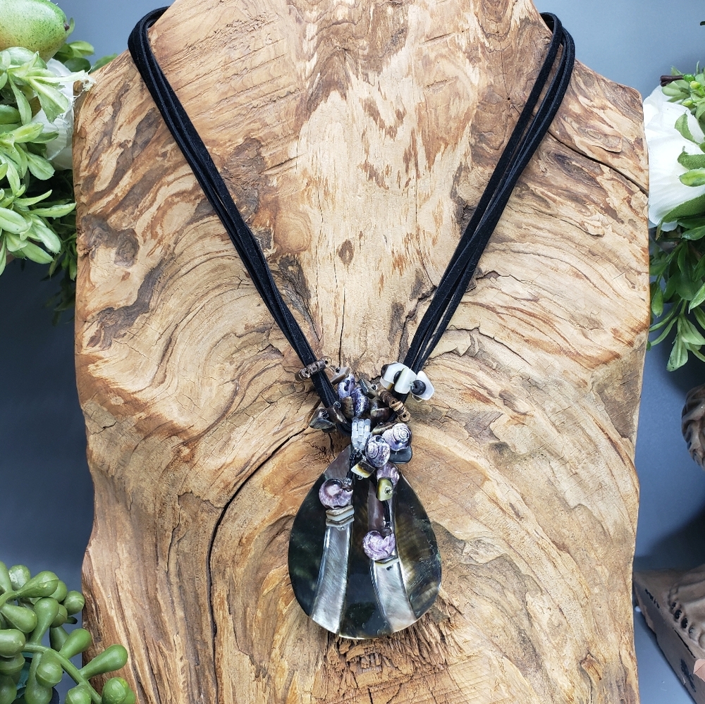 Large Black & Gray Abalone Pearl w/ Seashells - 4 Strand Coastal Beach Ocean